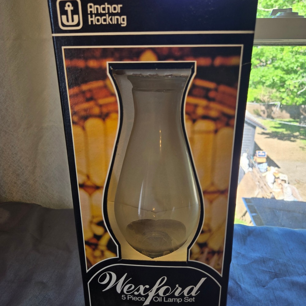 Vintage Anchor Hocking Wexford 5 Piece Oil Lamp Set In Box